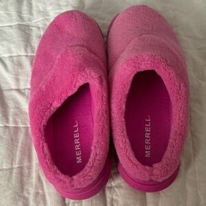 Merrell Vibrant Pink Fleece Slippers
